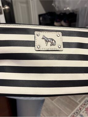 Striped Black and White Fox Accent Wristlet
